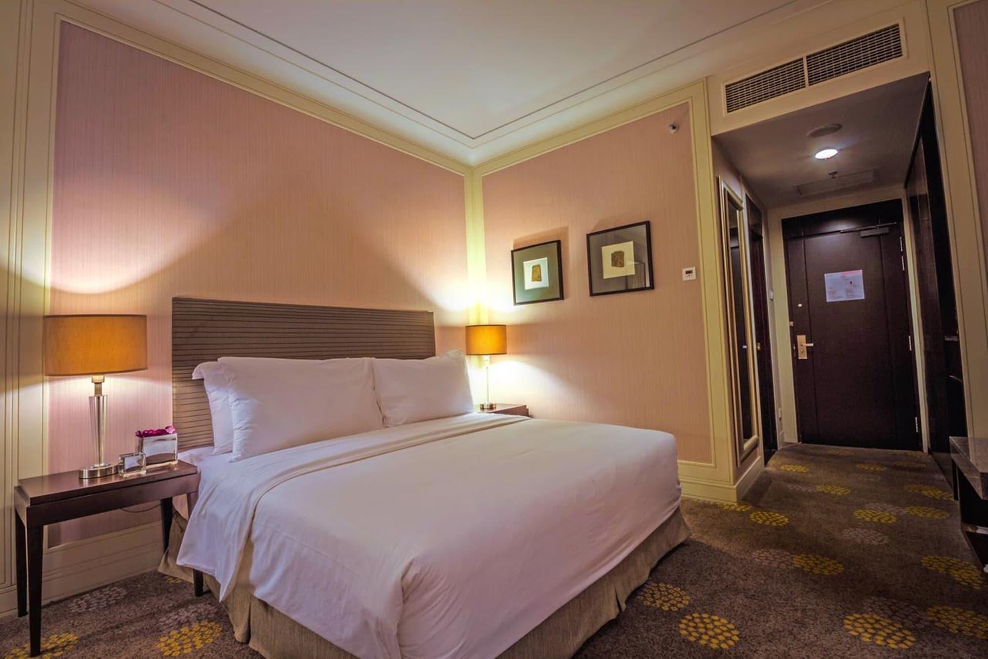 I Hotel Batam Nagoya Dış mekan fotoğraf