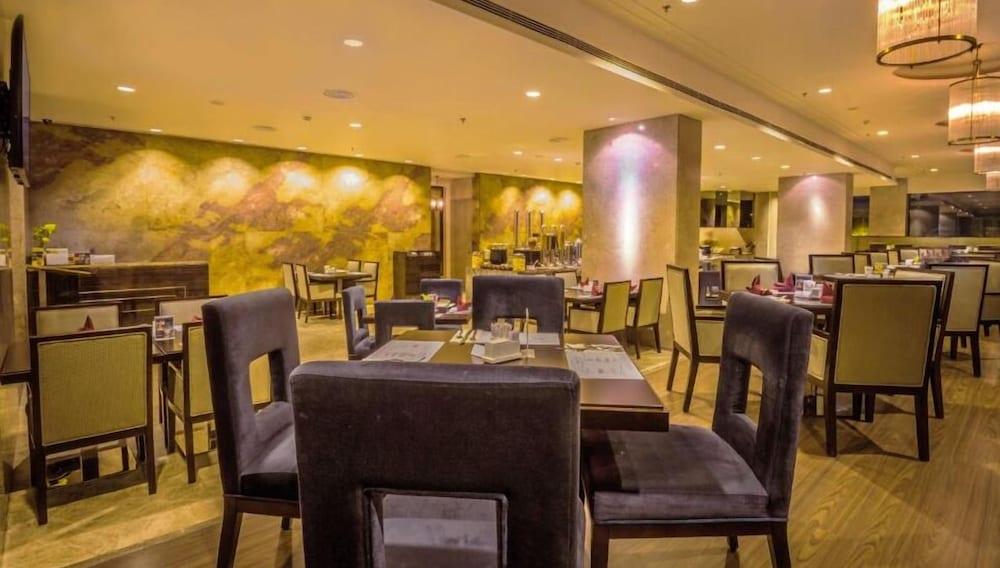I Hotel Batam Nagoya Dış mekan fotoğraf